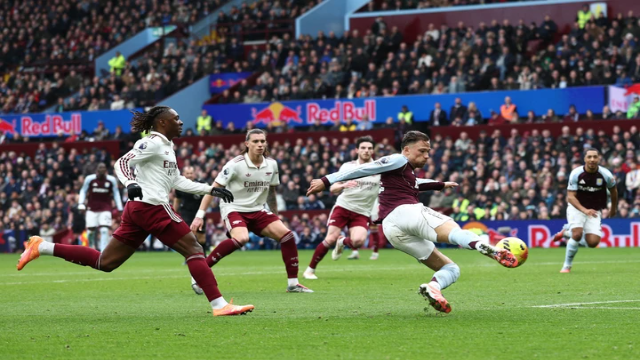 Aston Villa Tumbangkan Arsenal Lewat Gol Menit Akhir